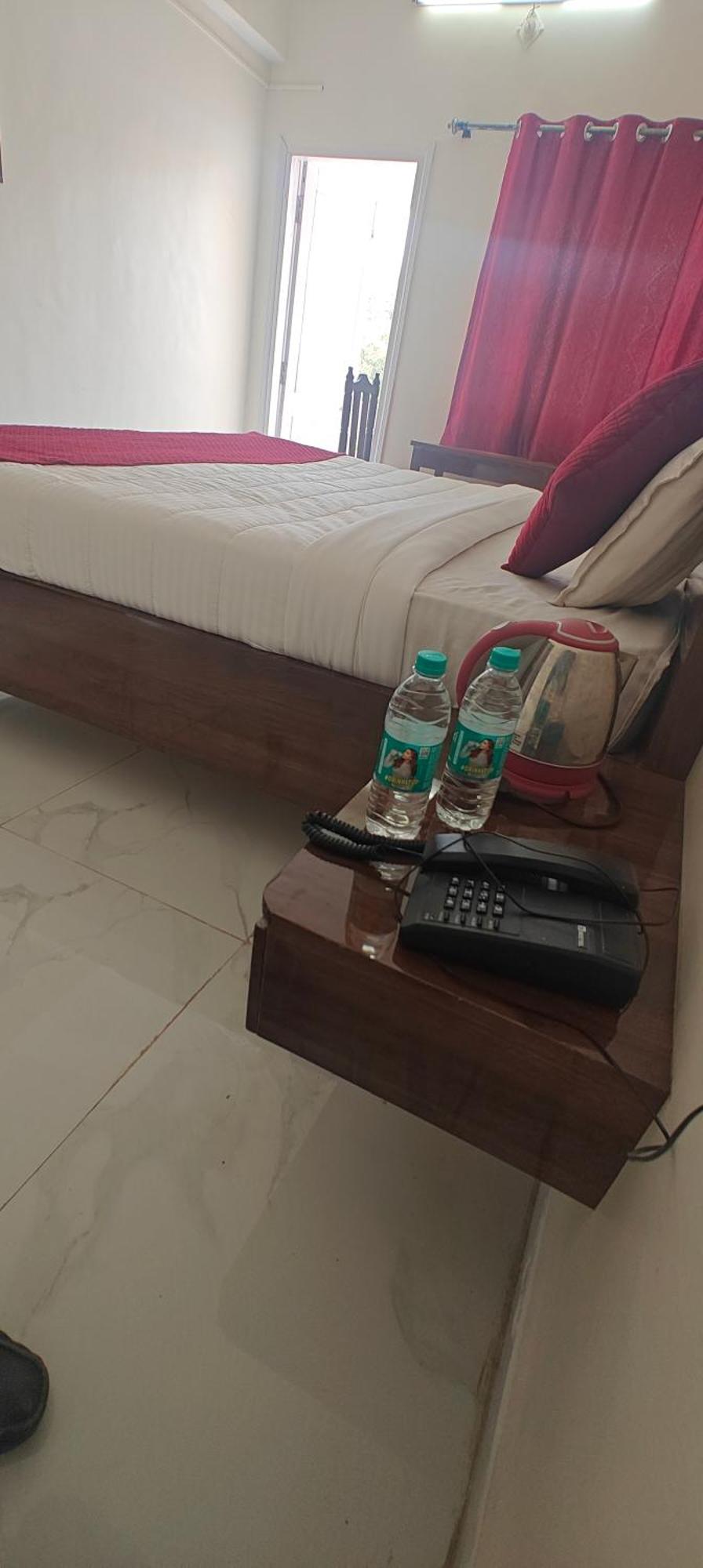 Hotel Great Punjab Аурангабад Екстериор снимка