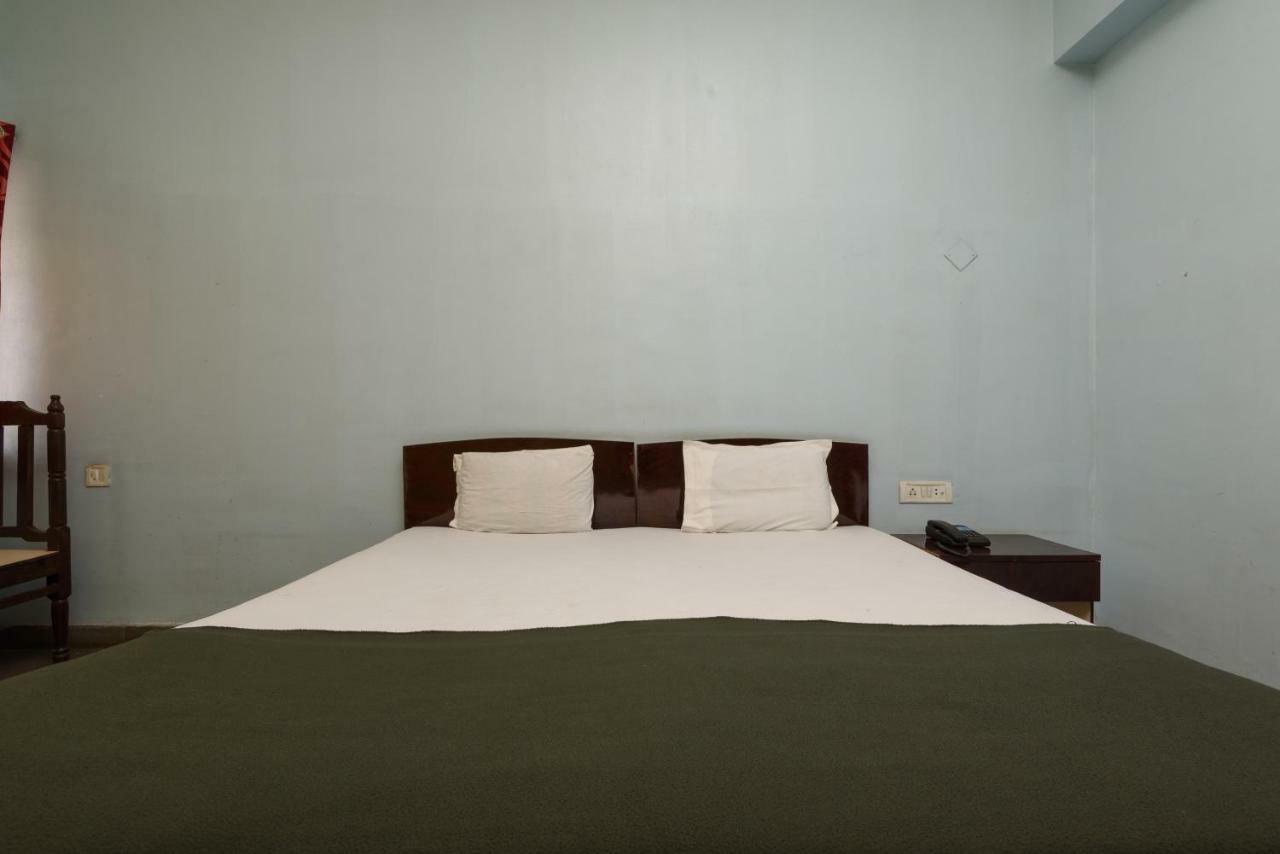 Hotel Great Punjab Аурангабад Екстериор снимка